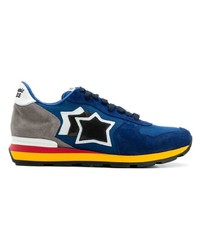 Baskets basses en daim bleu marine atlantic stars