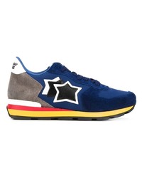 Baskets basses en daim bleu marine atlantic stars