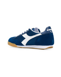 Baskets basses en daim bleu marine Diadora