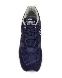 Baskets basses en daim bleu marine New Balance