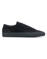 Baskets basses en daim bleu marine Common Projects