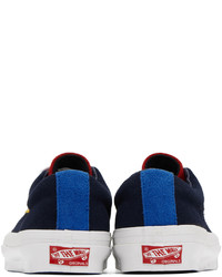 Baskets basses en daim bleu marine Vans