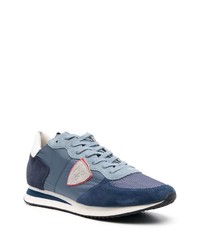 Baskets basses en daim bleu marine Philippe Model Paris