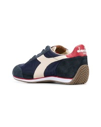 Baskets basses en daim bleu marine Diadora