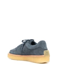 Baskets basses en daim bleu marine Clarks Originals