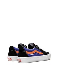 Baskets basses en daim bleu marine Vans