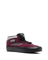 Baskets basses en daim bordeaux Vans