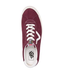 Baskets basses en daim bordeaux Vans