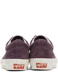 Baskets basses en daim bordeaux Vans