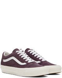 Baskets basses en daim bordeaux Vans