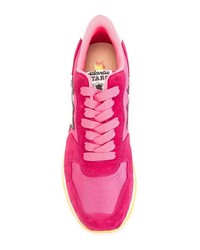 Baskets basses en daim fuchsia atlantic stars