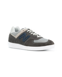 Baskets basses en daim gris foncé New Balance