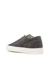 Baskets basses en daim gris foncé Common Projects