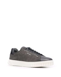 Baskets basses en daim gris foncé Salvatore Ferragamo