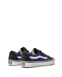 Baskets basses en daim gris foncé Vans