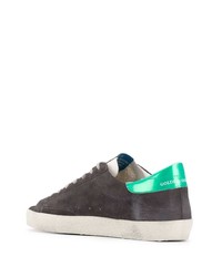 Baskets basses en daim gris foncé Golden Goose