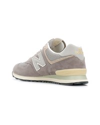 Baskets basses en daim grises New Balance