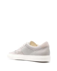 Baskets basses en daim grises Common Projects