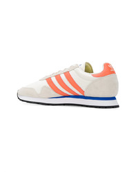 Baskets basses en daim grises adidas