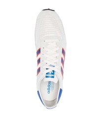 Baskets basses en daim grises adidas