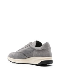 Baskets basses en daim grises Common Projects