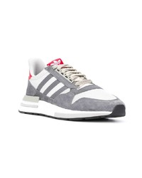 Baskets basses en daim grises adidas