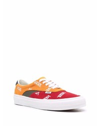 Baskets basses en daim imprimées multicolores Vans