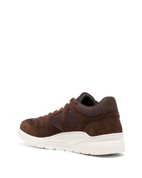 Baskets basses en daim marron foncé Common Projects