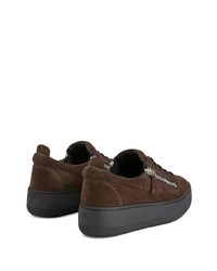 Baskets basses en daim marron foncé Giuseppe Zanotti