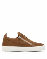 Baskets basses en daim marron Giuseppe Zanotti