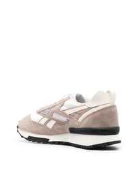 Baskets basses en daim marron Reebok