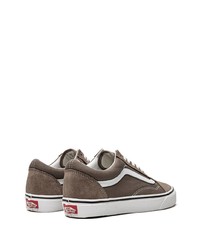 Baskets basses en daim marron Vans