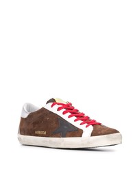 Baskets basses en daim marron Golden Goose