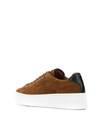 Baskets basses en daim marron Maison Margiela