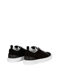 Baskets basses en daim noires et blanches Giuseppe Zanotti