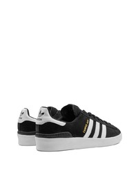 Baskets basses en daim noires et blanches adidas