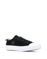 Baskets basses en daim noires et blanches McQ Swallow