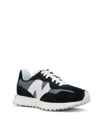 Baskets basses en daim noires New Balance