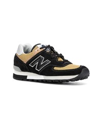 Baskets basses en daim noires New Balance