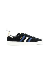 Baskets basses en daim noires adidas