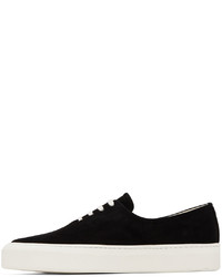 Baskets basses en daim noires Common Projects