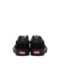 Baskets basses en daim noires Vans