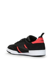 Baskets basses en daim noires Reebok