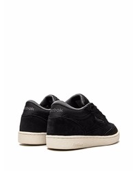 Baskets basses en daim noires Reebok