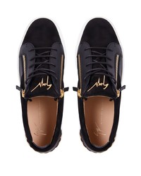 Baskets basses en daim noires Giuseppe Zanotti