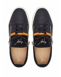 Baskets basses en daim noires Giuseppe Zanotti