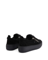 Baskets basses en daim noires Giuseppe Zanotti