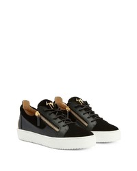 Baskets basses en daim noires Giuseppe Zanotti