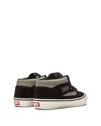 Baskets basses en daim noires Vans