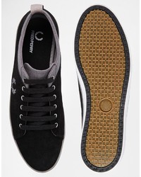 Baskets basses en daim noires Fred Perry